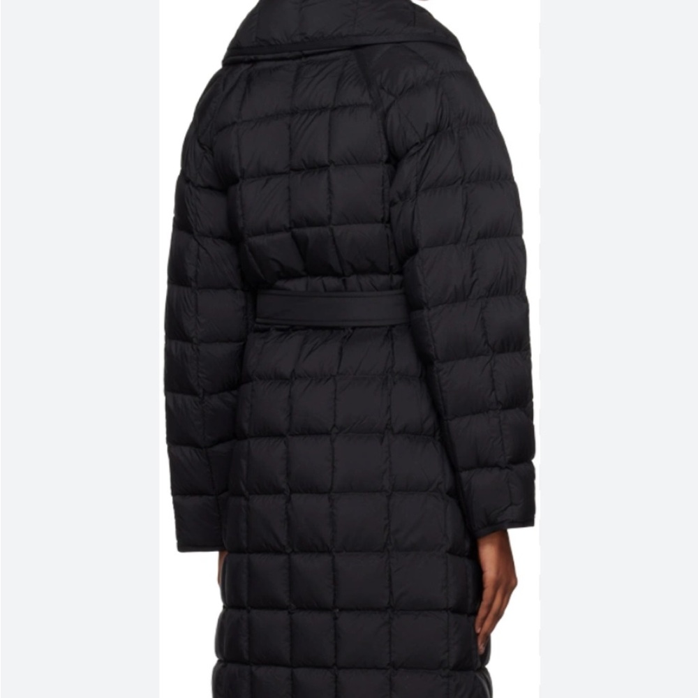 Mackage Allegra knee length Black Quilted Women's Coat - Picture 10 of 10